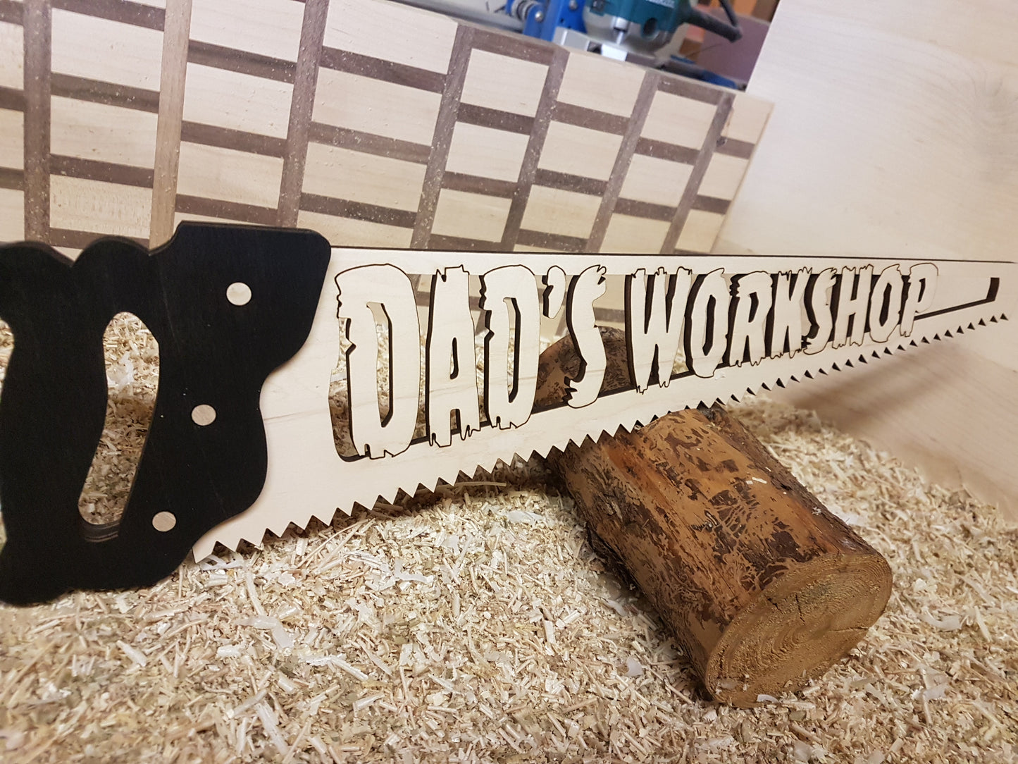 Decorative Wood Saw Sign