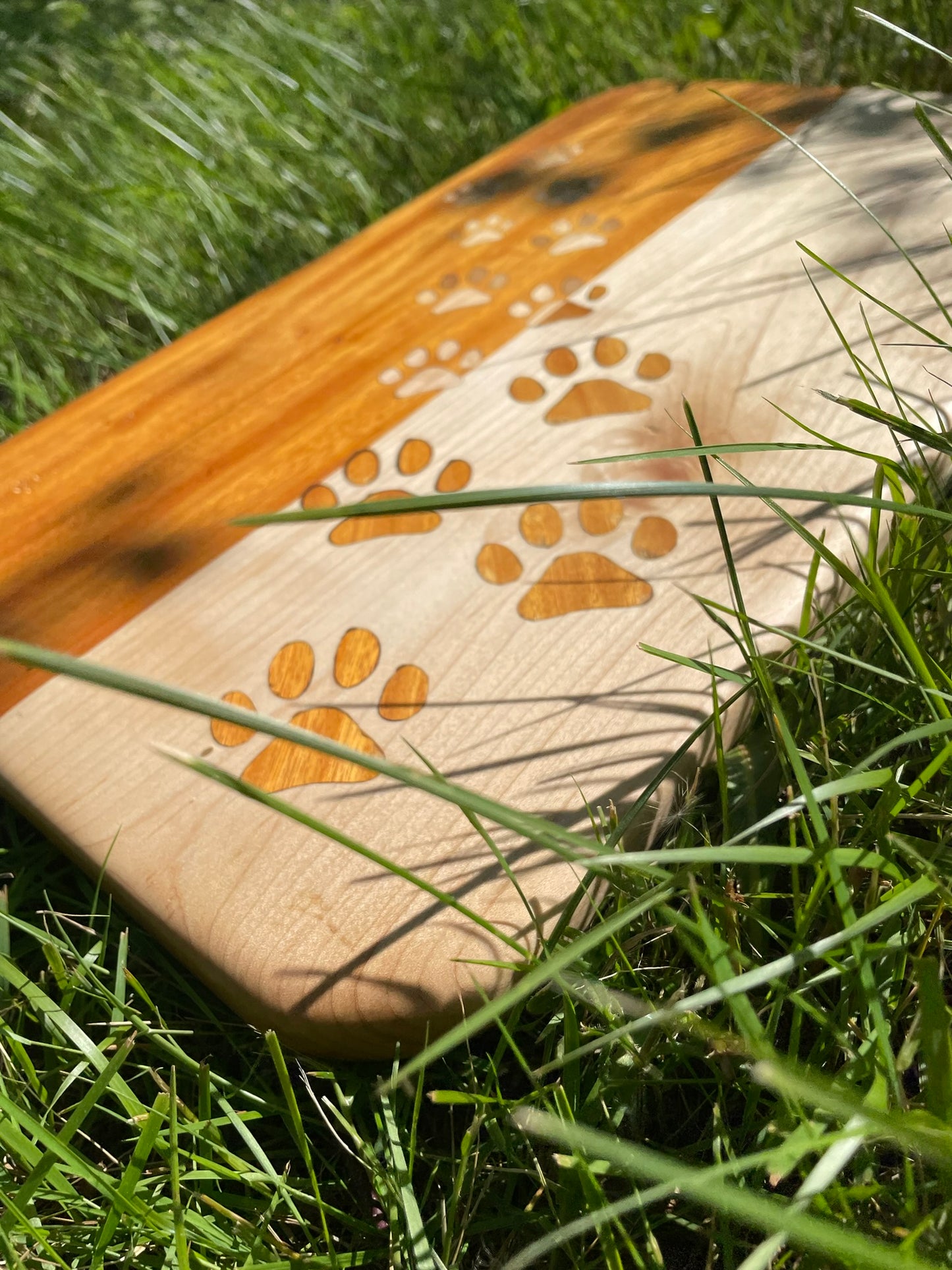 Paws Inlay - Charcuterie Board