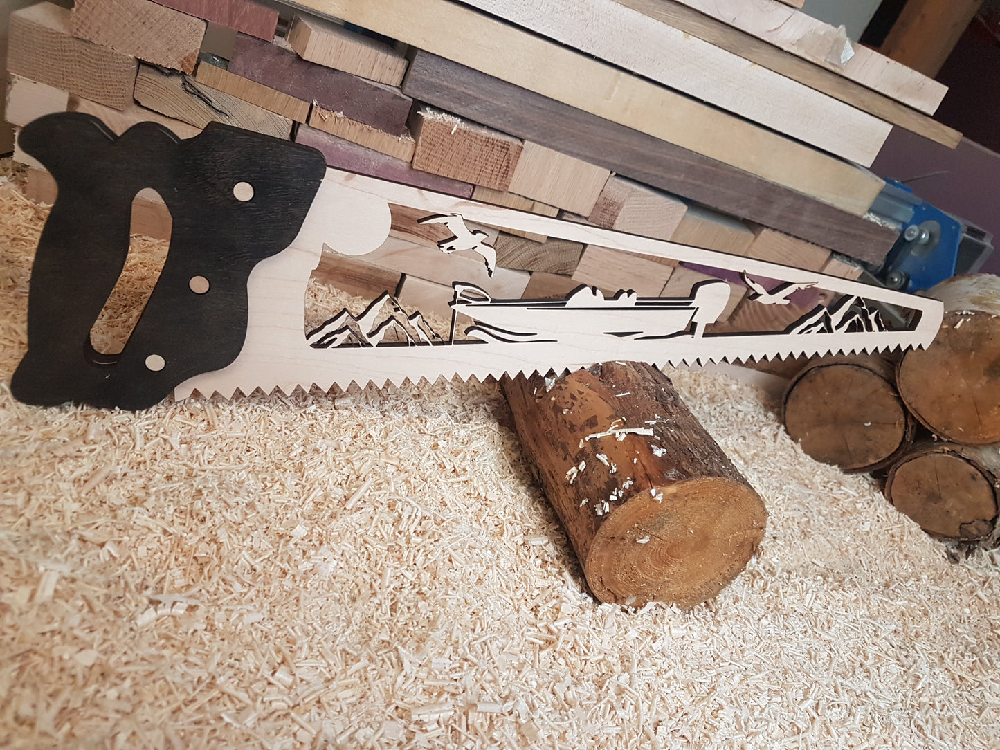 Decorative Wood Saw Sign
